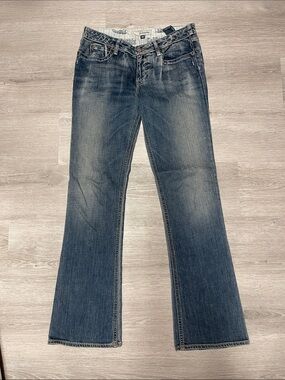 Women’s Classic Medium Wash Bootcut Jeans - Blue NWOT